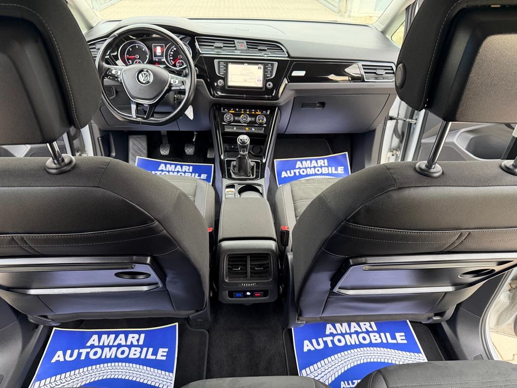 VW Touran - Bild 6