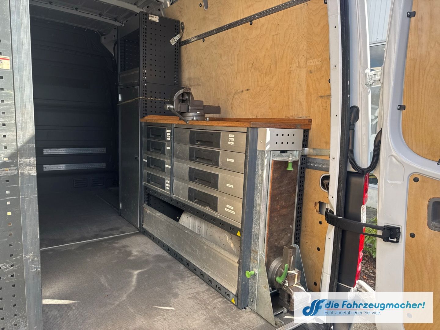 Fahrzeugabbildung Mercedes-Benz Sprinter Kasten 316CDI Werkstattein. Klima Kamer