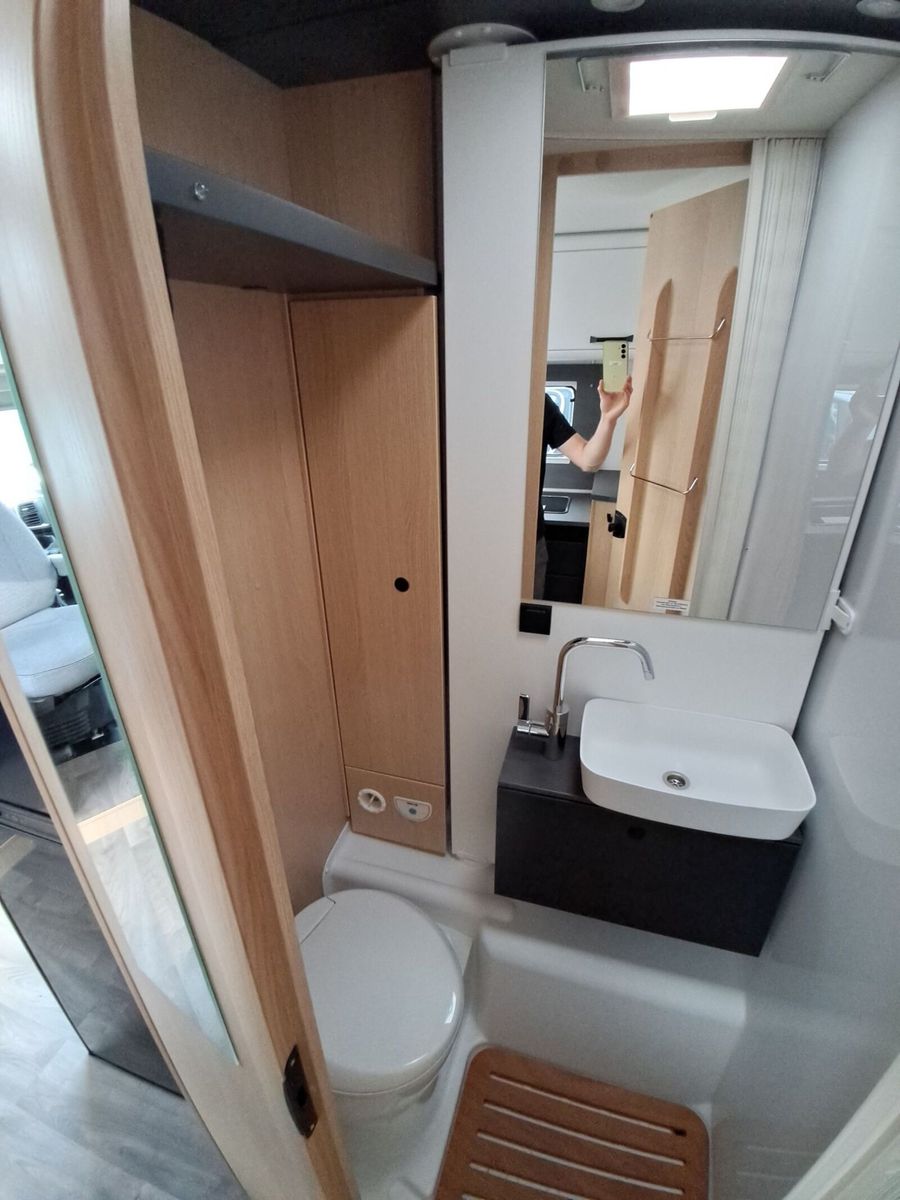 Fahrzeugabbildung Sunlight Adventure T 67S Autom.,elektr.Bremse