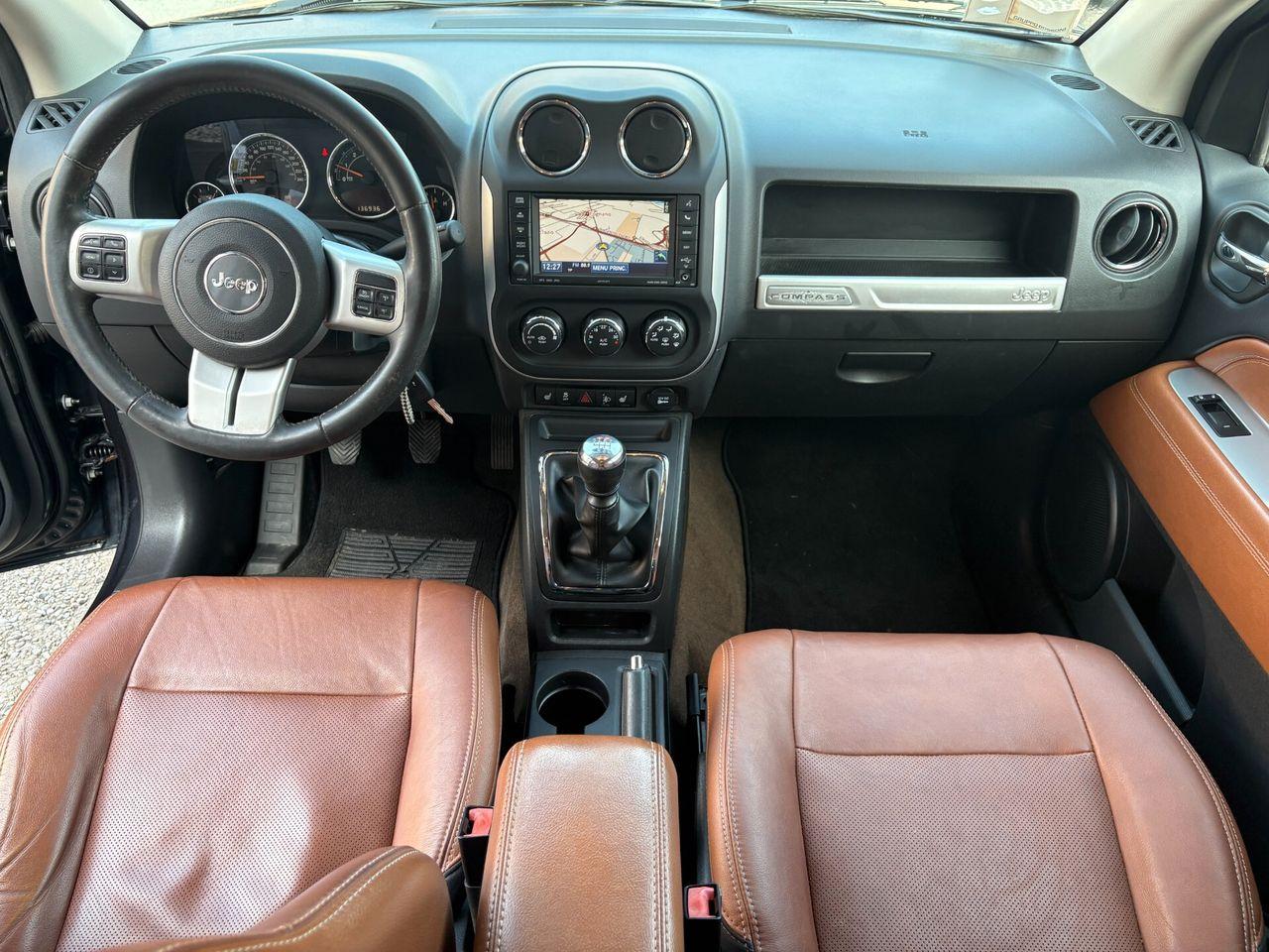 Jeep Compass 2014 — photo 12
