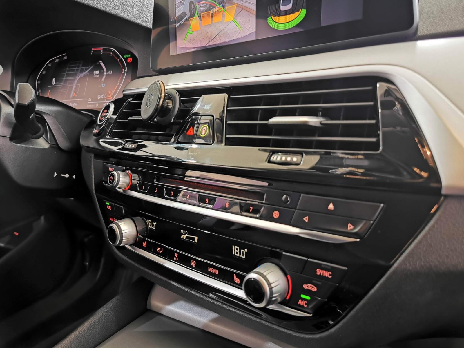 BMW 530i | LED | ACC | KAM [12M. GARANTIE]