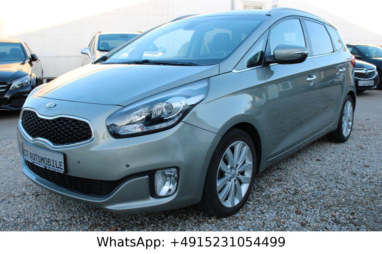 Kia Carens Dream Team