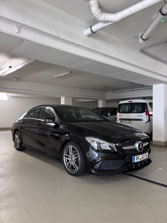 MERCEDES-BENZ CLA 180 -