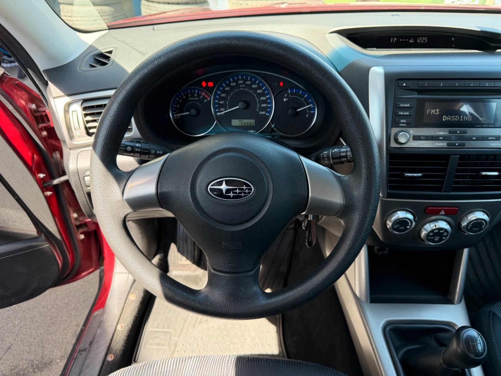 SUBARU FORESTER ACTIVE 2.0 AHK*SHZ*ALLRAD 150 ch 4X4 BVM - VOLANT EN CUIR