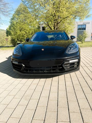 PORSCHE Panamera GTS Sport Turismo 