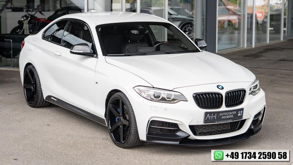 BMW M235