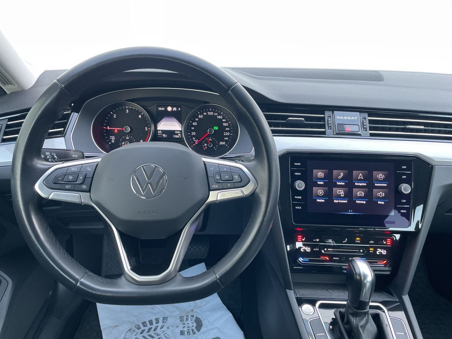 Passat 2.0 TDI DSG Business AHK/Kamera/IQ.Light