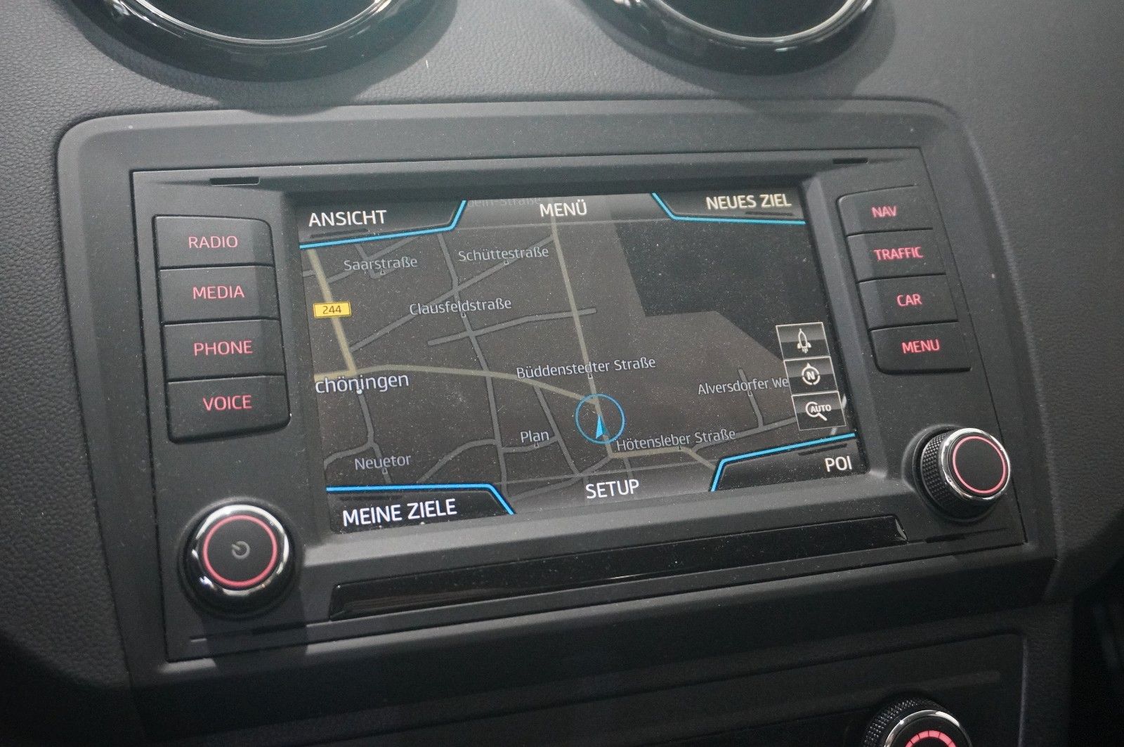 Fahrzeugabbildung SEAT Ibiza 1.4 TDI STYLE 5-TÜR NAVI/TEMP./PDC/NEBEL