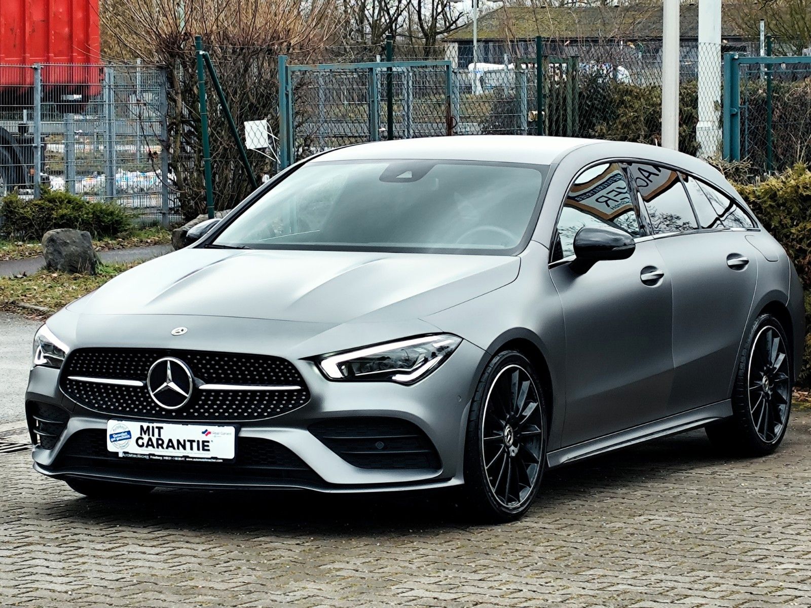 MERCEDES-BENZ CLA 220 Shooting Brake AMG LINE