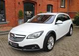 Opel Insignia Country Tourer 4x4 Navi&MFL&Xenon - Opel Insignia: Tourer Country