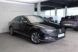 Volkswagen Passat LIMOUSINE 1,5 TSI ELEGANCE HEAD-UP - Volkswagen Passat: Limo