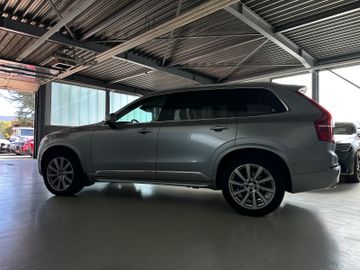 Volvo XC90 - 8