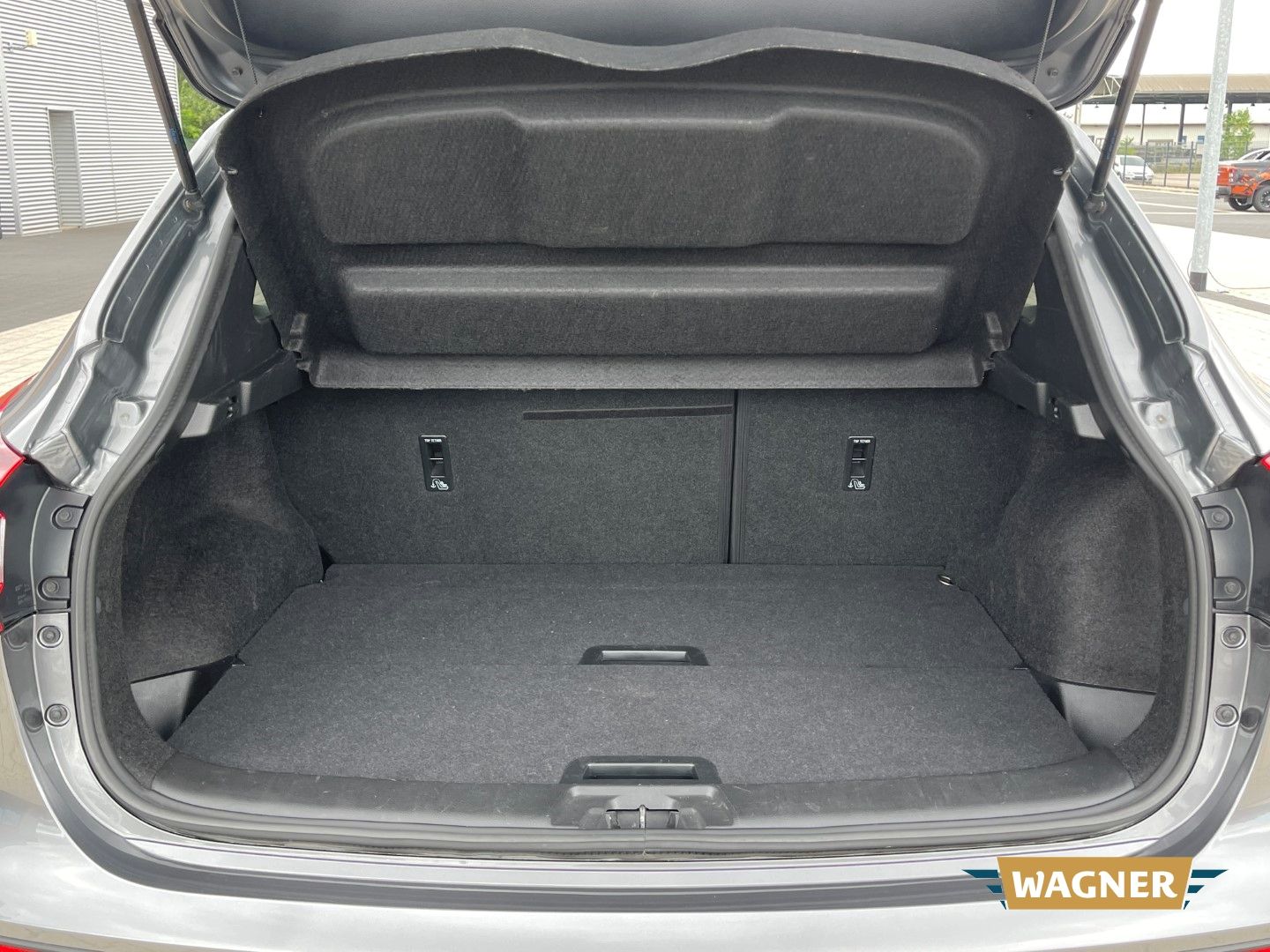 Fahrzeugabbildung Nissan Qashqai N-Connecta SHZ Tempomat 360°Kamera