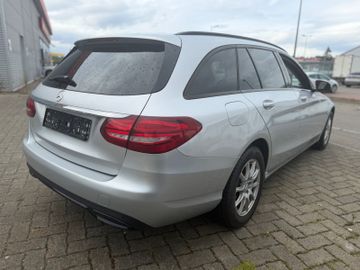 Mercedes C 200 - 4