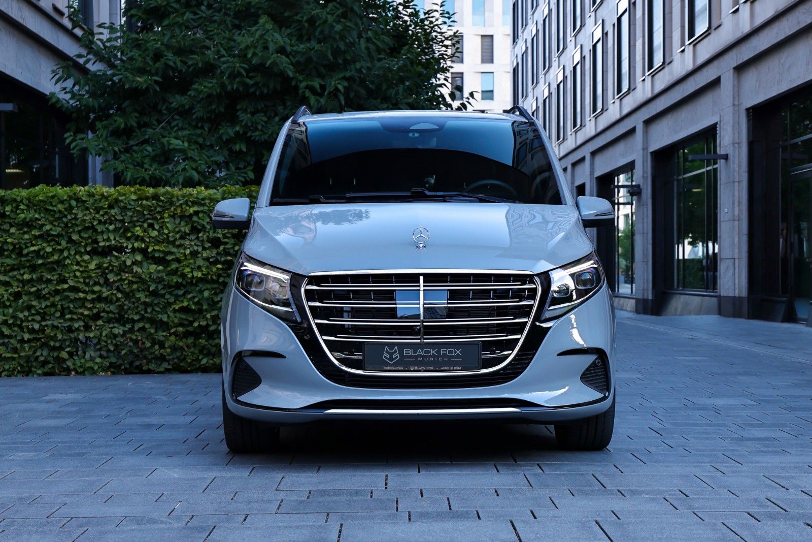 Mercedes-Benz V300d Exclusive Extralong | LUX SEAT | AIRMATIC