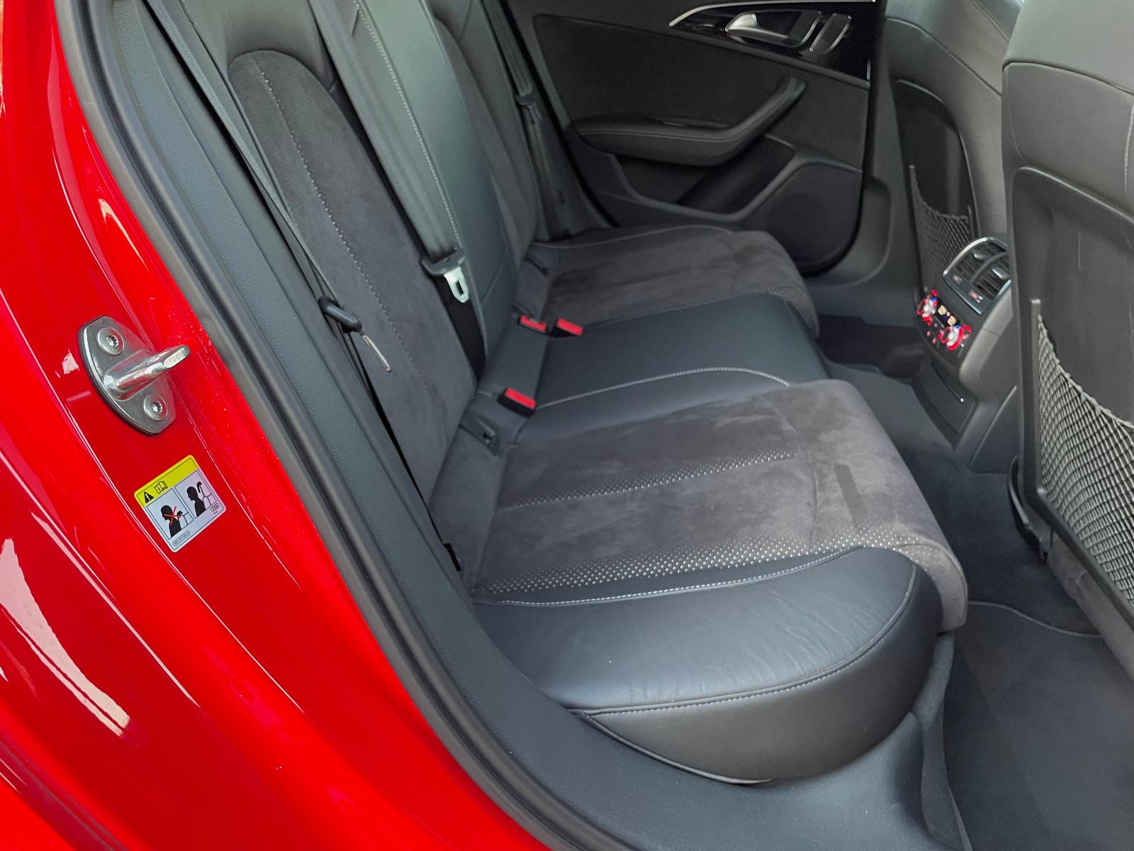 Audi A6 Avant 2.0 TFSI quattro*S line*Pano*DAB*Matrix
