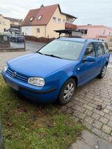 Volkswagen VW Golf 4 Variant - Volkswagen Golf aus 2000: Kombi
