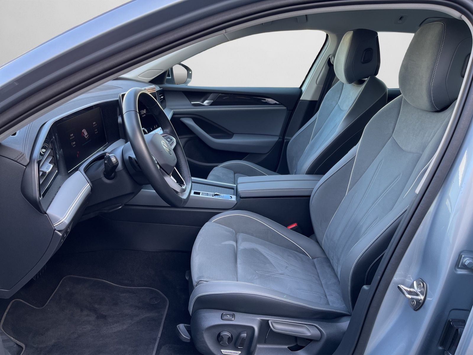 Volkswagen Passat - Bild 13