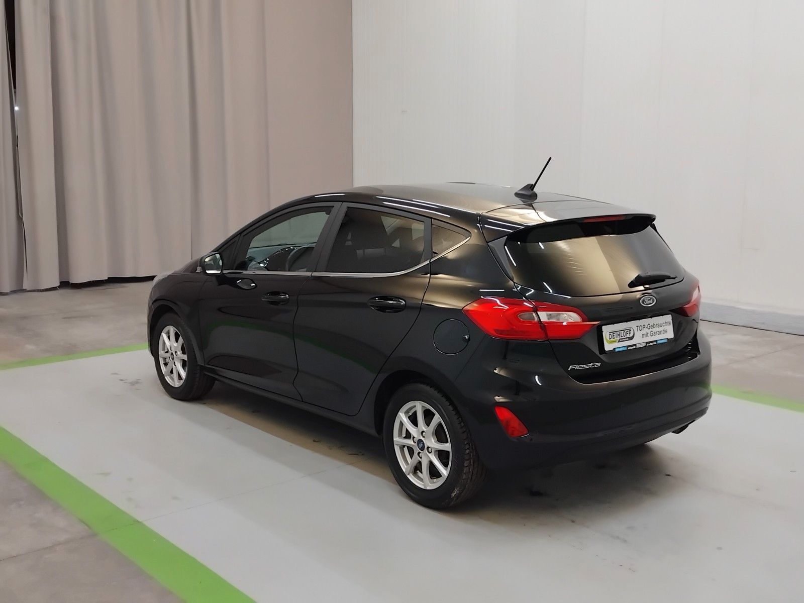 Ford Fiesta (09/2020, Benzin)