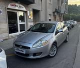 Fiat Bravo 1.6 MJT 120 CV Dynamic - silberne Fiat Bravo