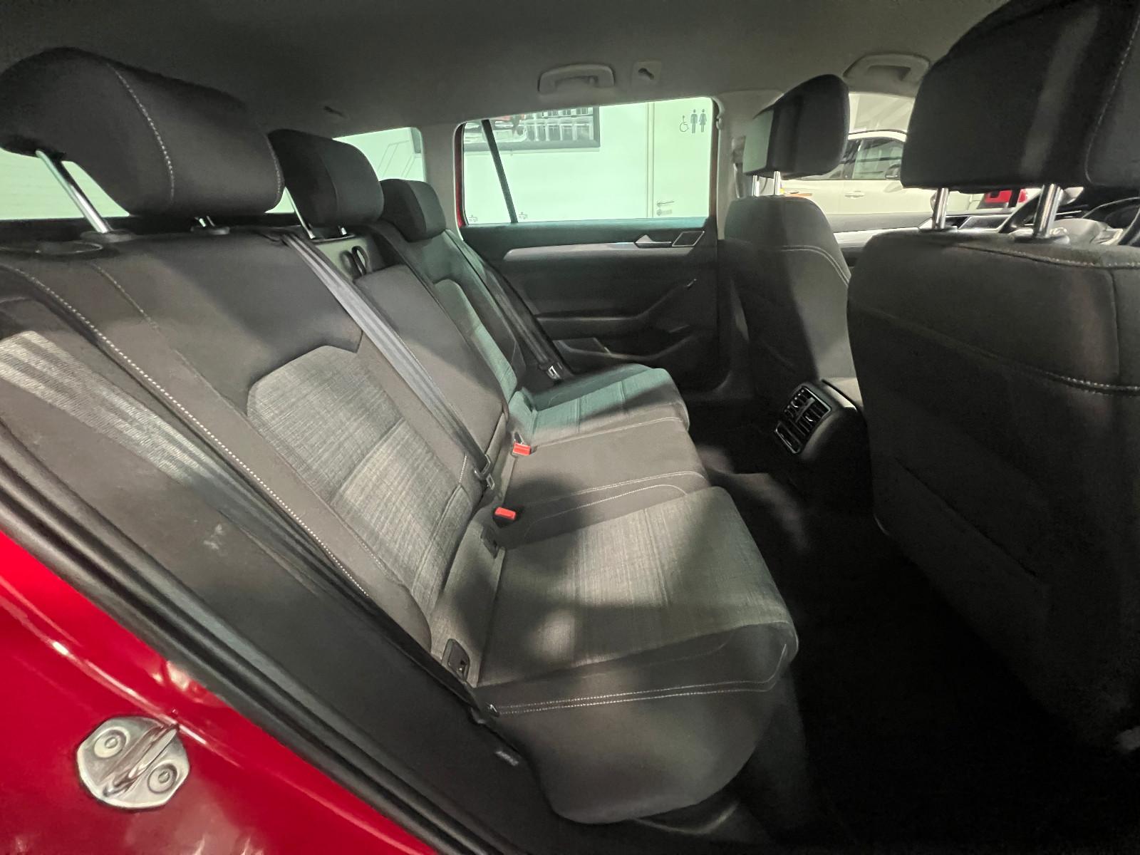 Volkswagen Passat 1.5 TSI Variant Automatik *Navi*LED*AHK*, миниатюра 19