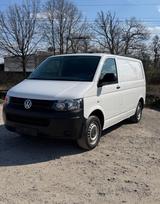 Volkswagen T5 Transporter (2014) I Top Zustand I 102 Ps I  - VW T5 Transporter Gebrauchtwagen in Frankfurt