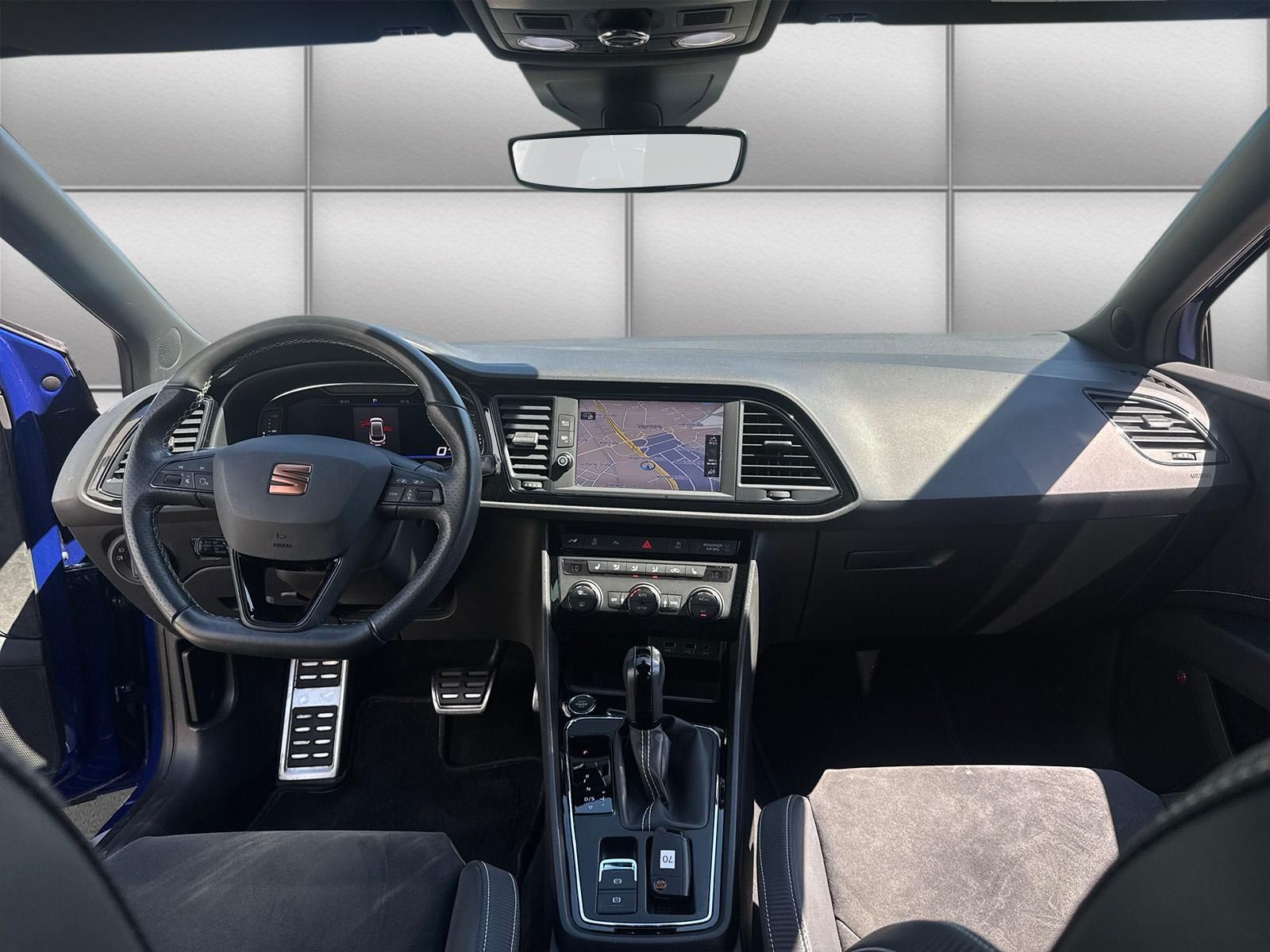 Fahrzeugabbildung SEAT Leon ST  2.0 TSI  Cupra 300 4Drive EU6d-T