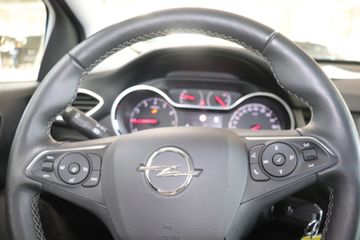 Fotografie des Opel Crossland (X) Crossland 1.2 Automatik Elegance