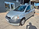 Toyota Yaris 1.0  - PETROL - 5 DOORS - AC - gebrauchte Toyota Yaris aus dem Jahr 2002