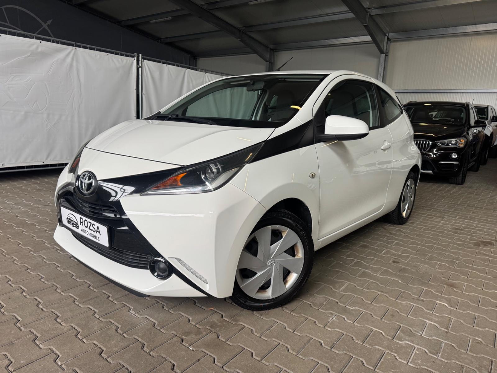 Toyota Aygo AYGO*TÜV Neu*2.Hand*Tempomat*