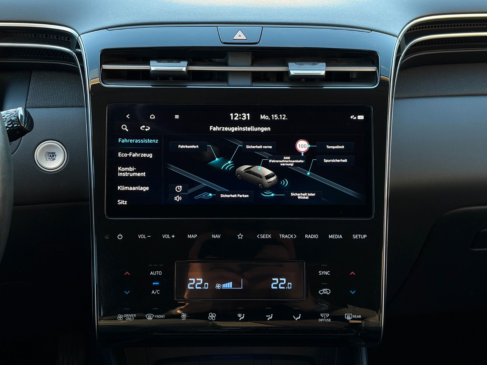 Fahrzeugabbildung Hyundai Tucson 1.6 T-GDI PHEV 4WD KRELL CarPlay 360° LHZ