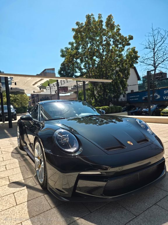 Porsche 992