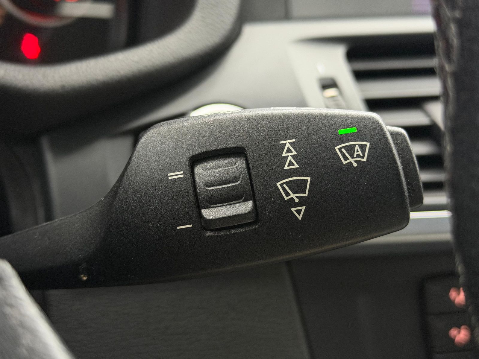 Fahrzeugabbildung BMW X3 20d xDrive Aut./NAVI/XENON/HEAD-UP/AHK