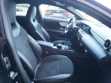 Mercedes CLA 200 - 11