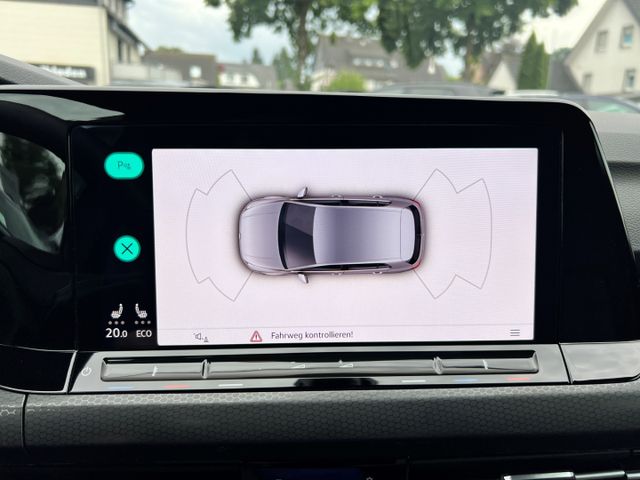 Golf VIII GTE 1.4 TSI DSG LED Navi 18 Zoll