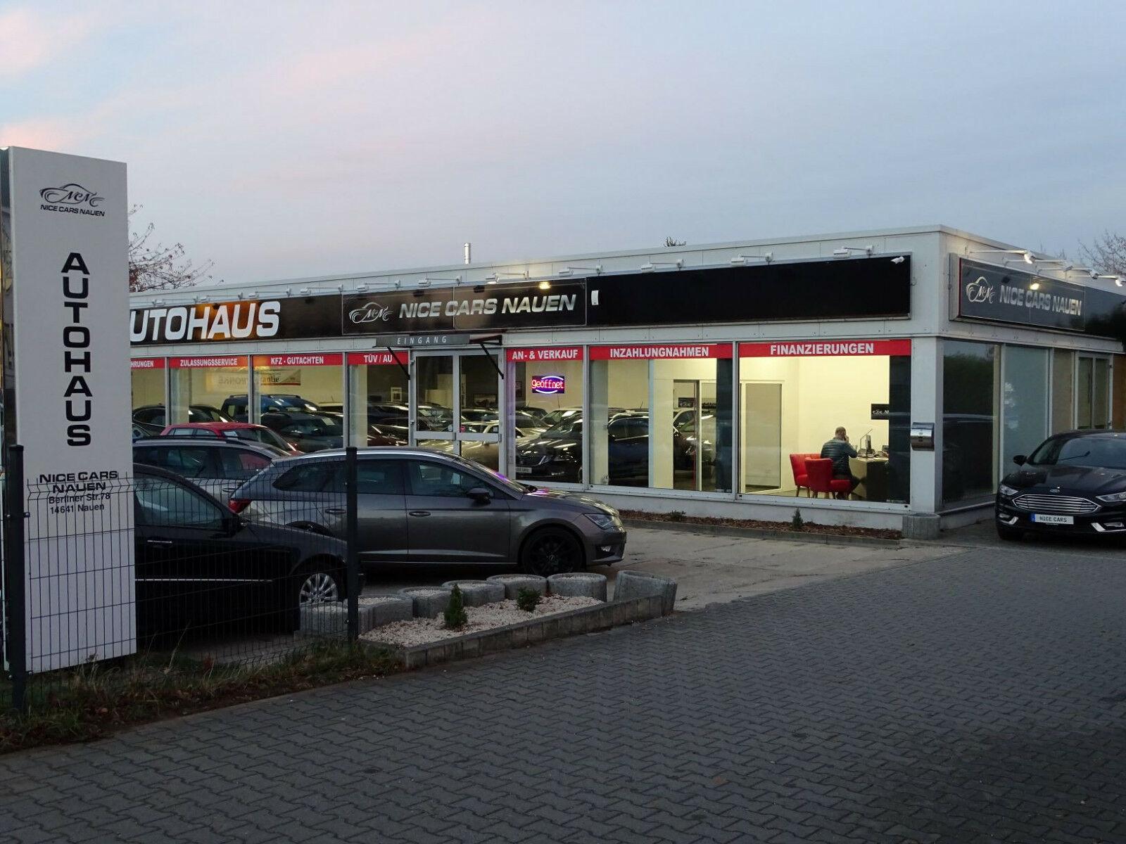 showroom-image-bottom