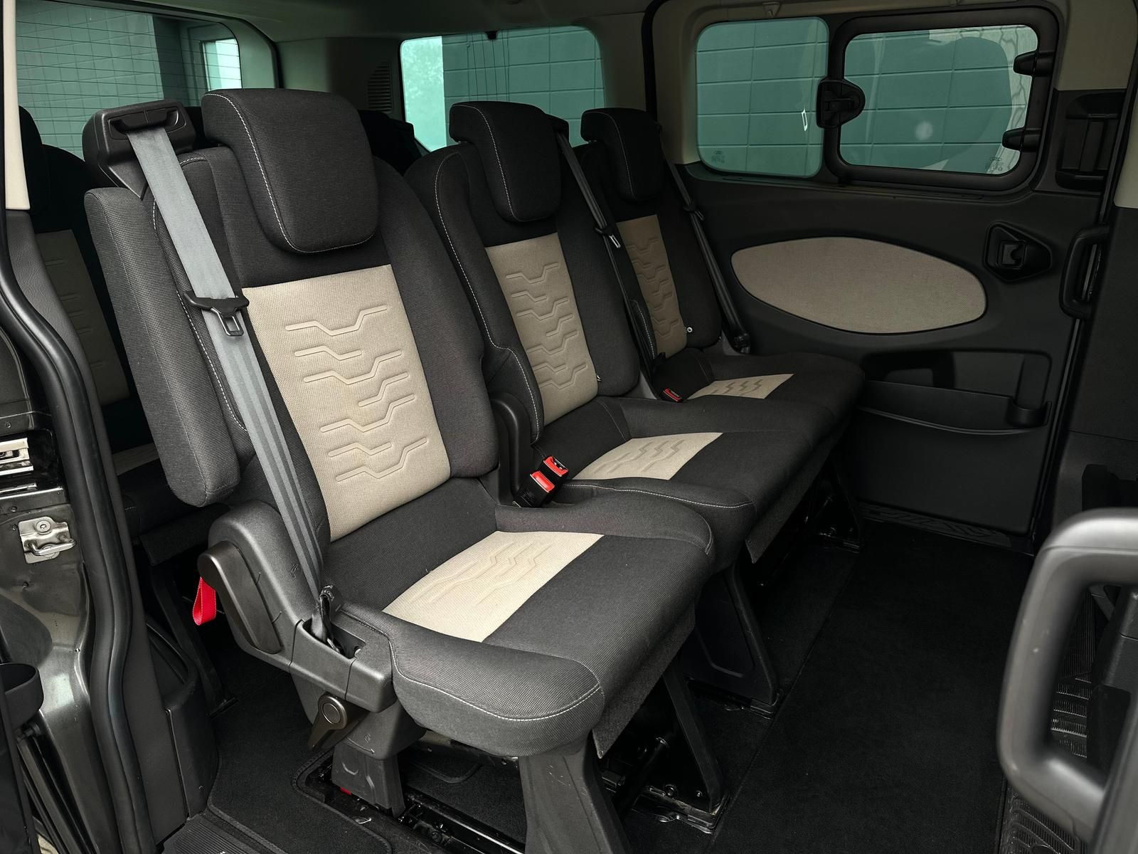 FORD Tourneo Custom 2.0TDCi TITANIUM* SHZ#FH#TEMP#AHK - Image 17