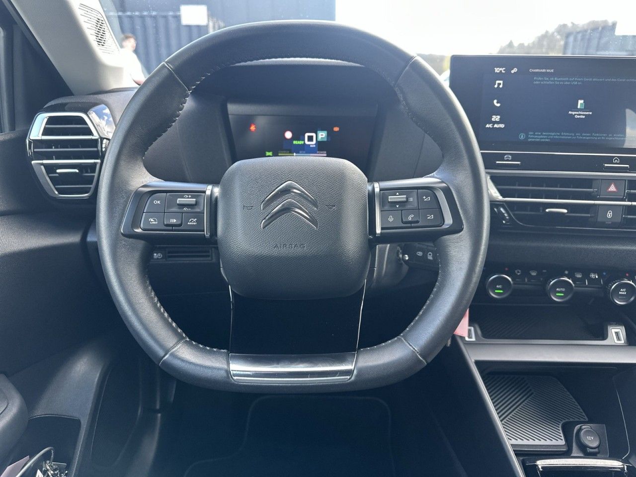 Fahrzeugabbildung Citroën ë-C4 Lim. Feel