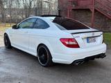 Mercedes-Benz C 63 AMG Coupé Autom. AMG Performance - Mercedes-Benz C-Klasse: Coupe, AMG 63