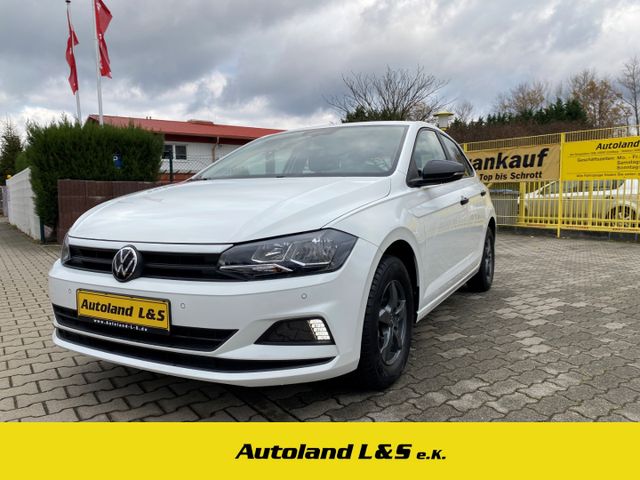 Volkswagen Polo VI Trendline 1.0, Navi, SH, PDC, DAB, 1.Han