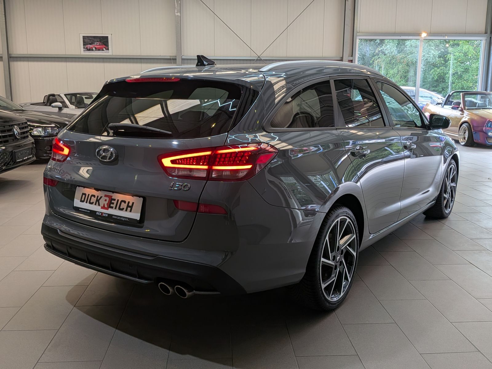Fahrzeugabbildung Hyundai i30 1.5 N-Line LED*CARPLAY*CAM*PANO*KEYLESS*18"