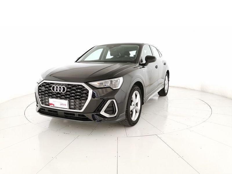 Image of Audi Q3
