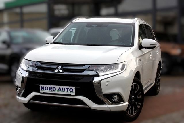 Mitsubishi Outlander PHEV TOP 4WD Leder/Navi+Cam/Ahk