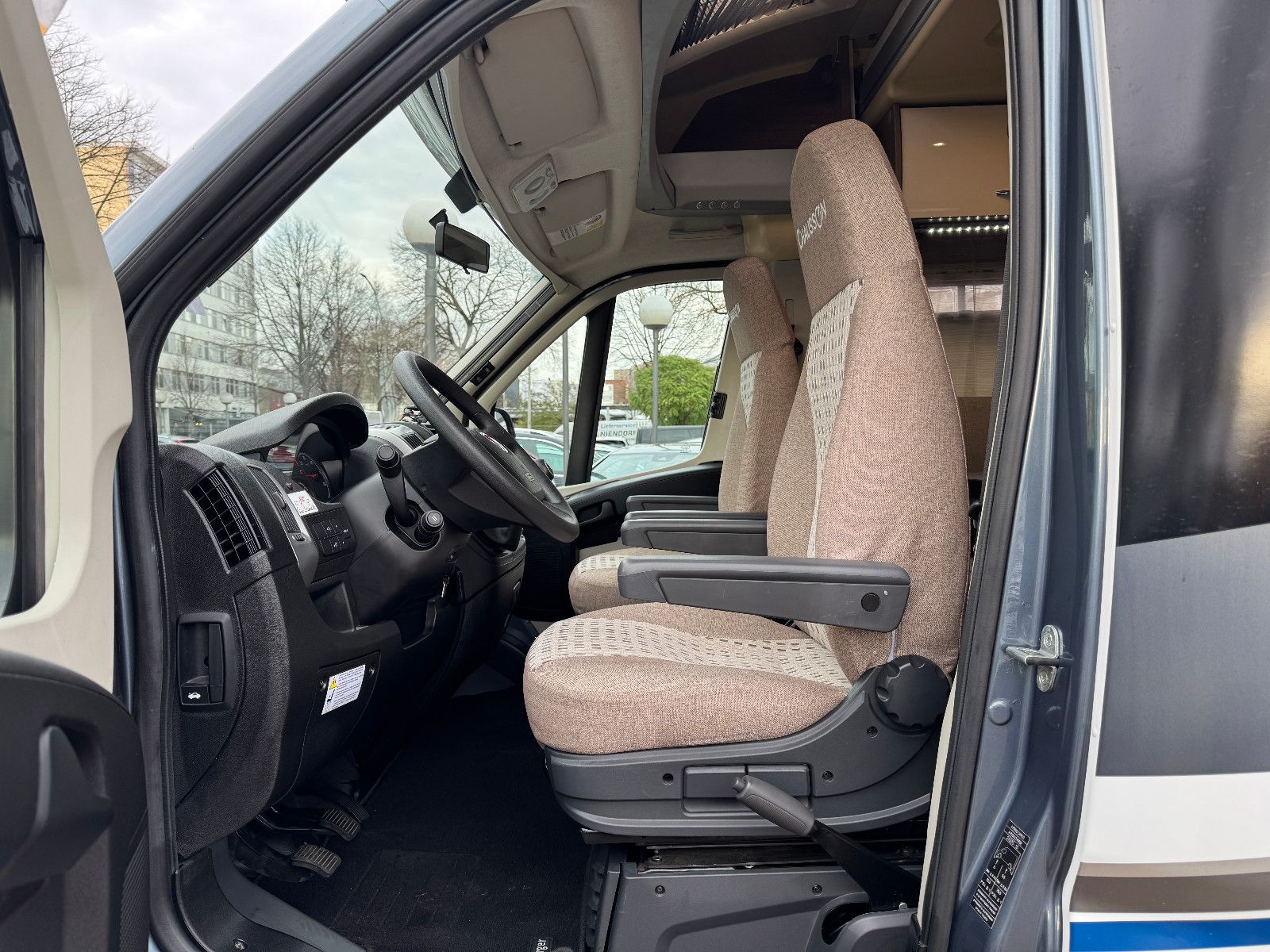 Fahrzeugabbildung Chausson WELCOME 618 FIAT SAT TV HUBBETT BACKOFEN 1.HAND