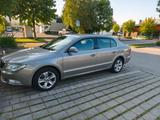 Skoda Superb 2.0 TDI 125kW DSG Ambition Ambition - gebrauchte Skoda Superb aus dem Jahr 2012