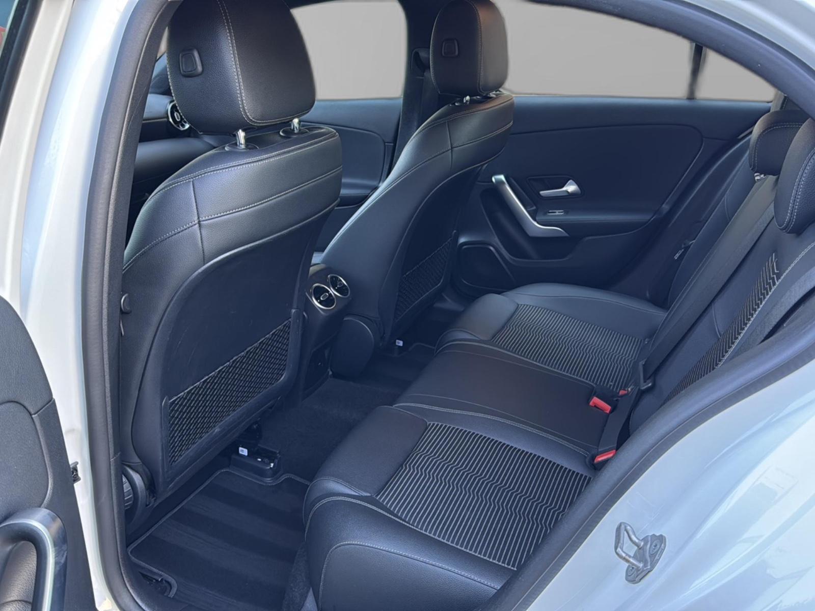Mercedes-Benz A-Class Progressive Aut. *LED-MBUX-Navi*, миниатюра 24