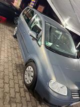 Volkswagen Touran 1.6 Basis - Volkswagen Touran: Basis