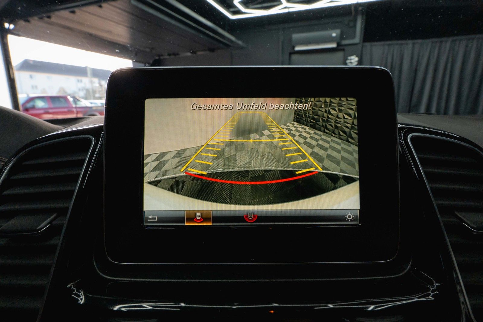 Fahrzeugabbildung Mercedes-Benz GLE 43 AMG Coupe Night-Paket *LED*Kamera*