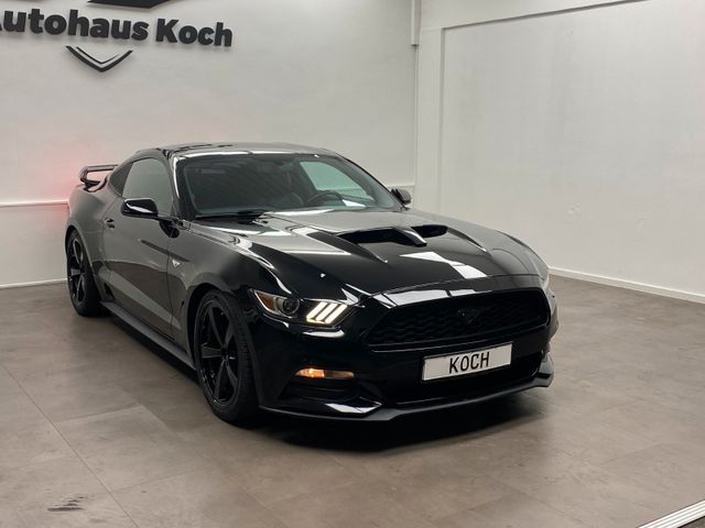 Ford MUSTANG 3.7 - IM GT-DESIGN MIT BRACHIALE OPTIK!"