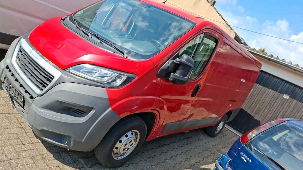 Image of Peugeot Boxer